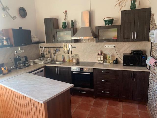 Appartement Érd - Csendes, kényelmes családi ház Extérieur photo